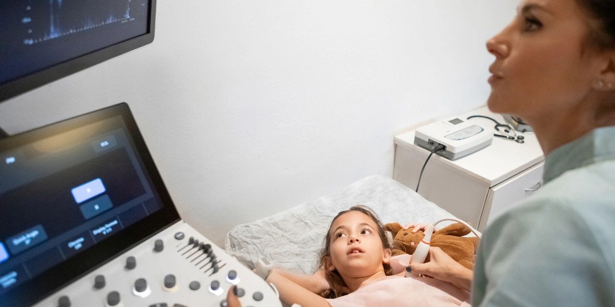 Ecocardiograma pediátrico en Medellín para niños y bebés